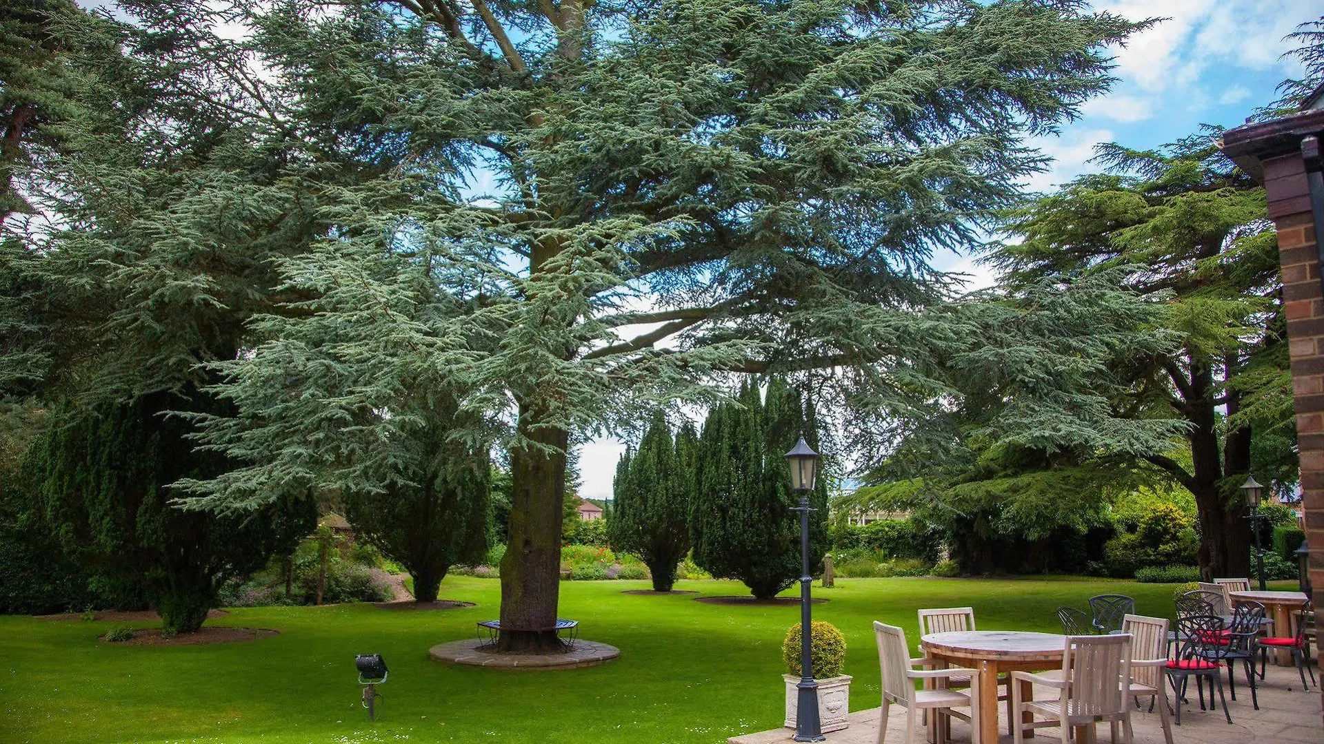 The Parsonage Hotel & Spa Йорк
